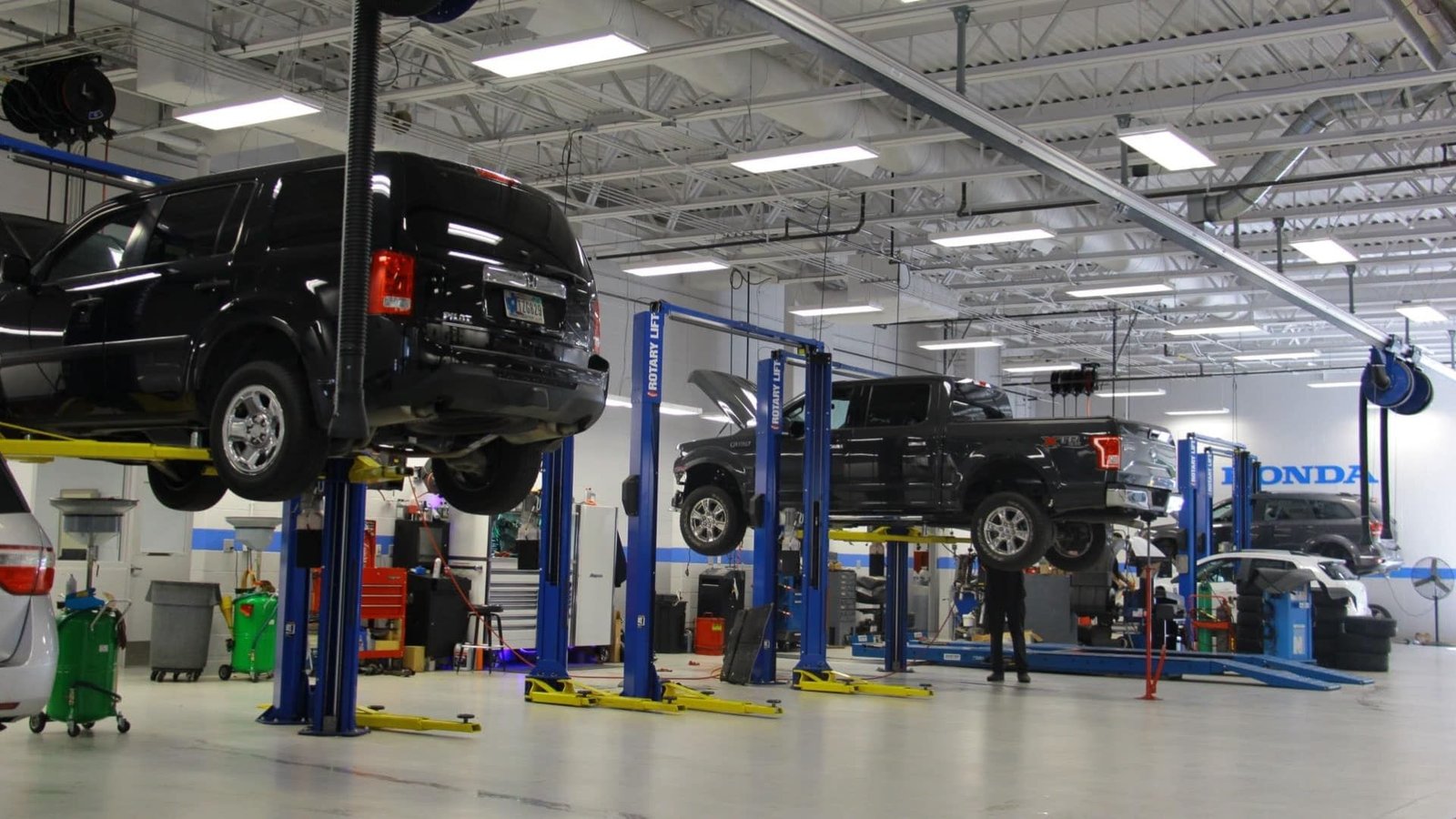 Navigating Dubai's Honda Service Center
