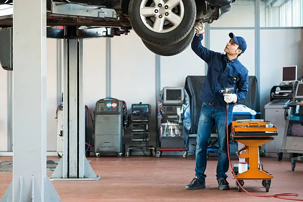 dodge car mechanic