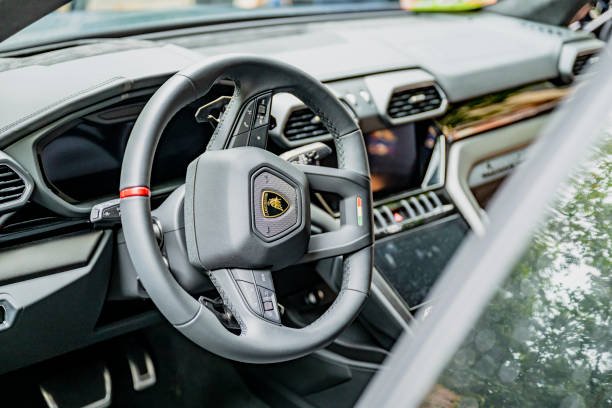 Lamborghini Service Center