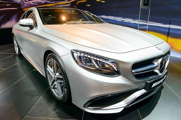 Mercedes Benz S Class oil change