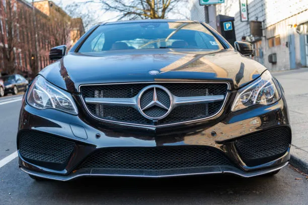 Mercedes Pick-Up And Drop-Off Service for Repair in Al Quoz