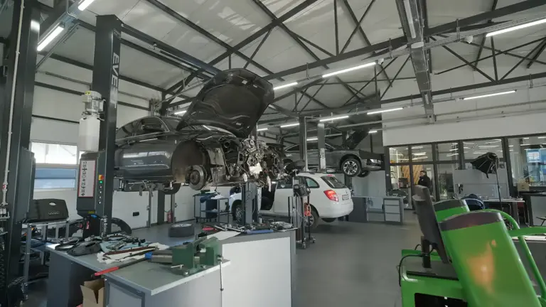 Mercedes B4 and B5 service