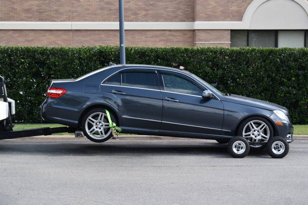 Mercedes Towing Service in Dubai