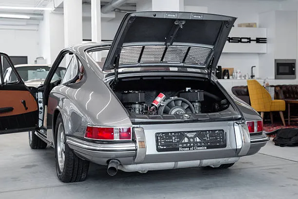 Porsche service and repair dubai