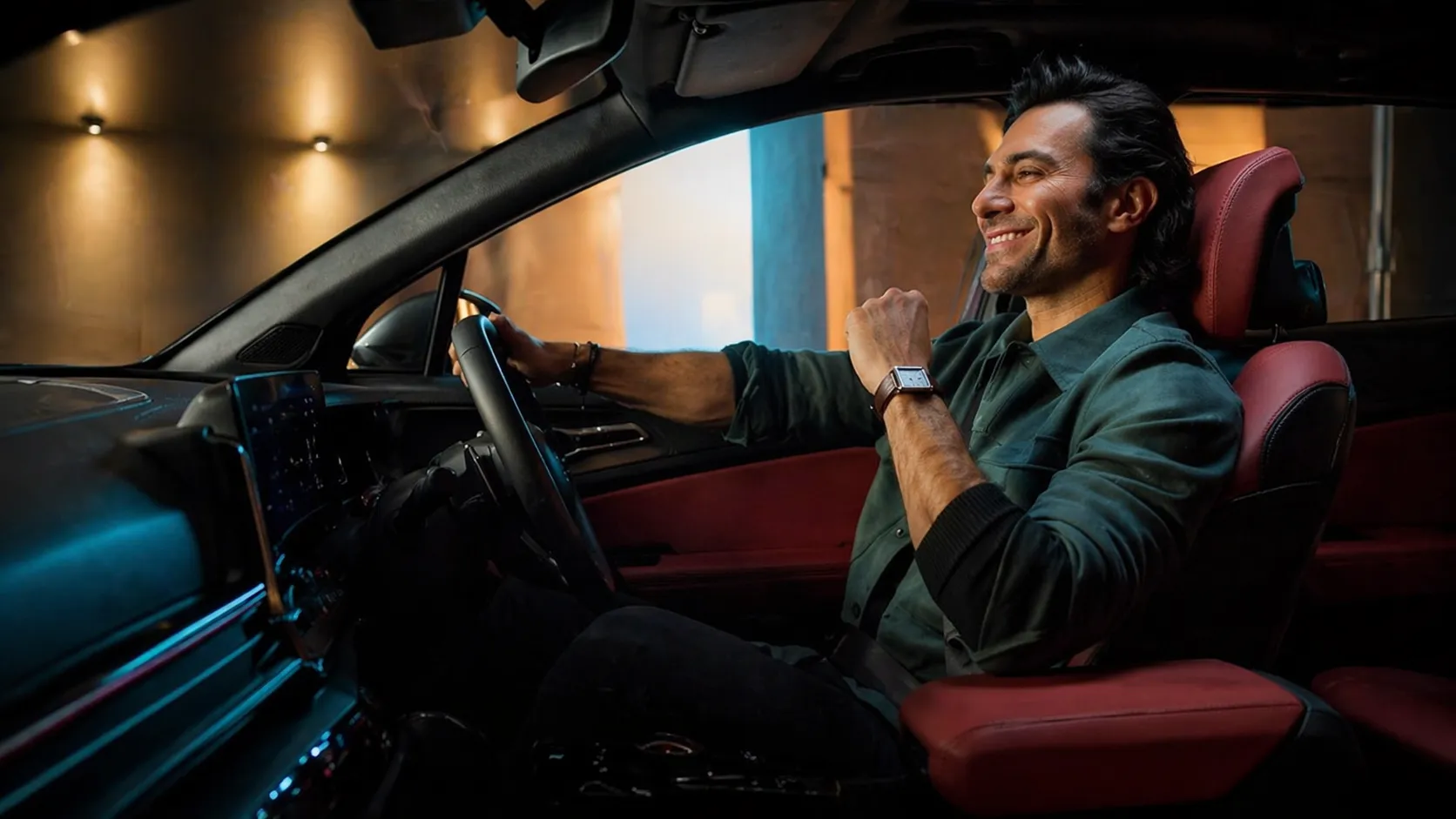 Driver enjoying a smooth ride with hands on the wheel, highlighting a well-functioning system free from steering wheel problems for safe and comfortable driving