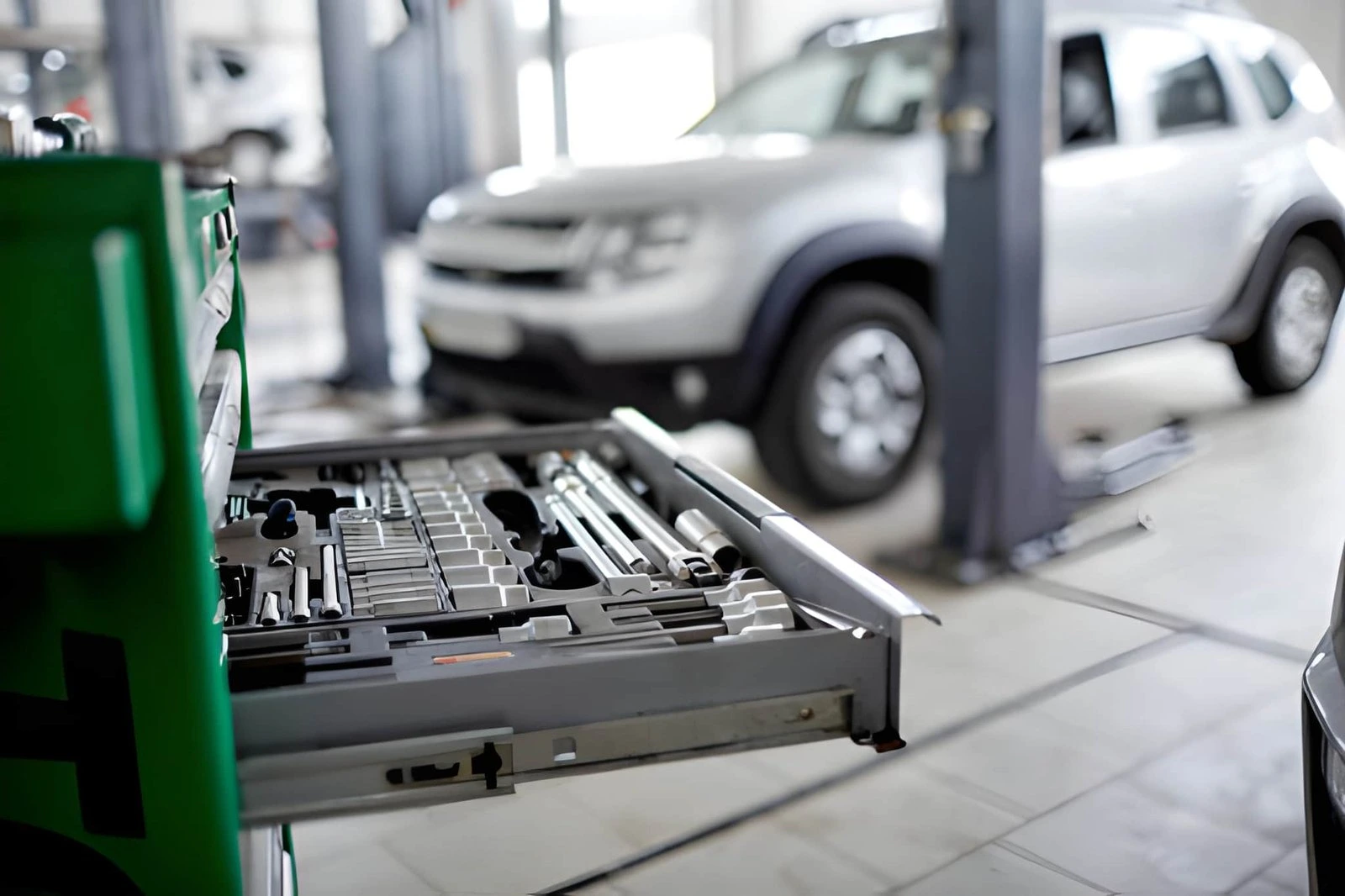 24/7 Car Garages Near Me