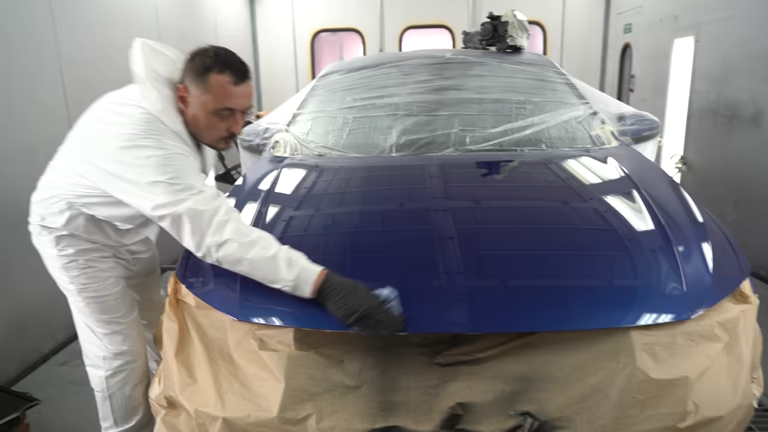 Luxury Mercedes Painting in Dubai