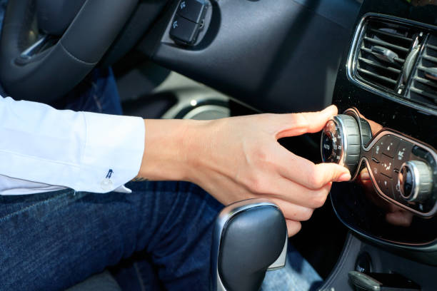 Mercedes Benz AC maintenance in Dubai